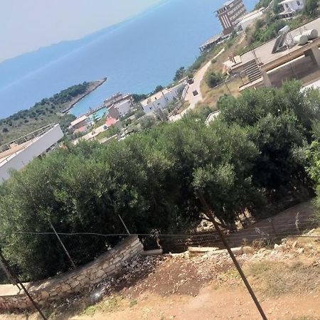 Holidays In Saranda Bagian luar foto