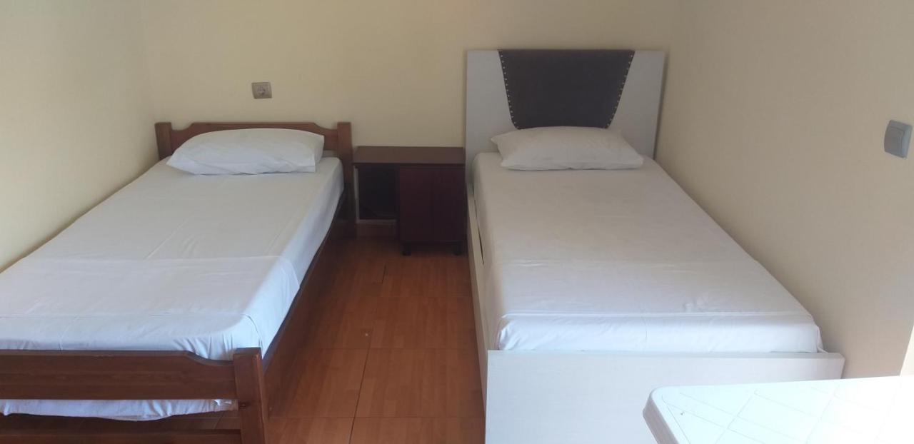 Holidays In Saranda Bagian luar foto
